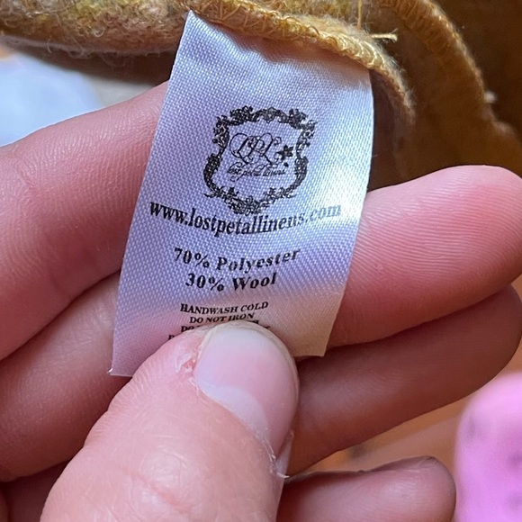 Lost Petal Linens zip up short sleeve top. For women. Mustard color. One size - Picture 10 of 10